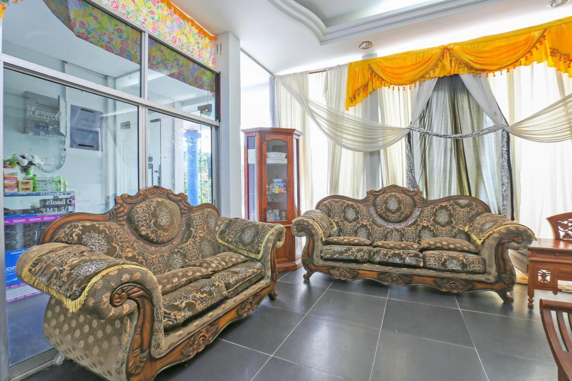 Oyo 89933 Nun Hotel Jeli Bagian luar foto