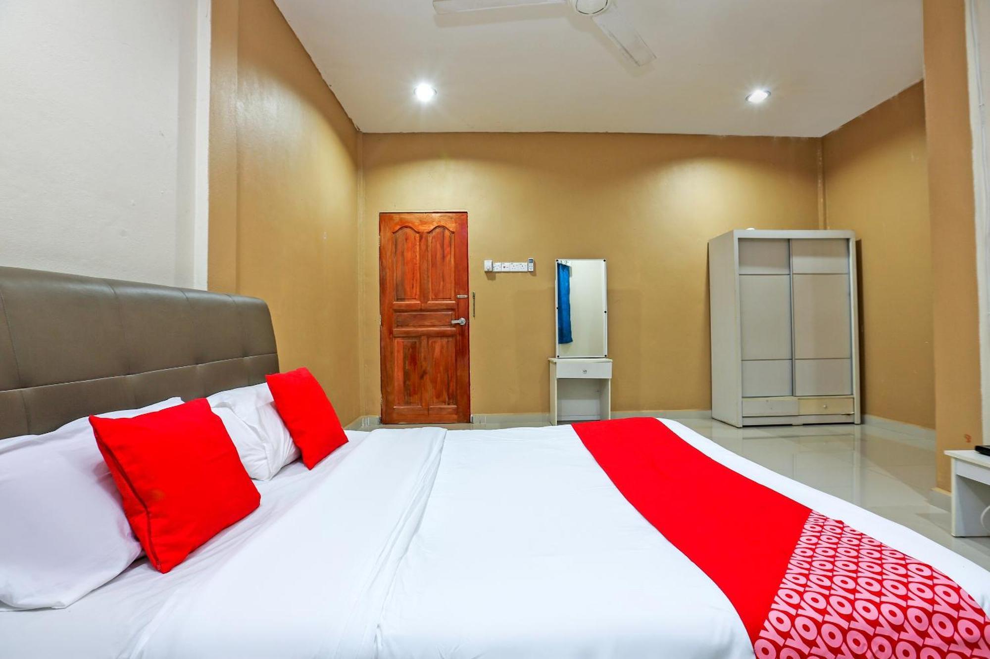 Oyo 89933 Nun Hotel Jeli Bagian luar foto