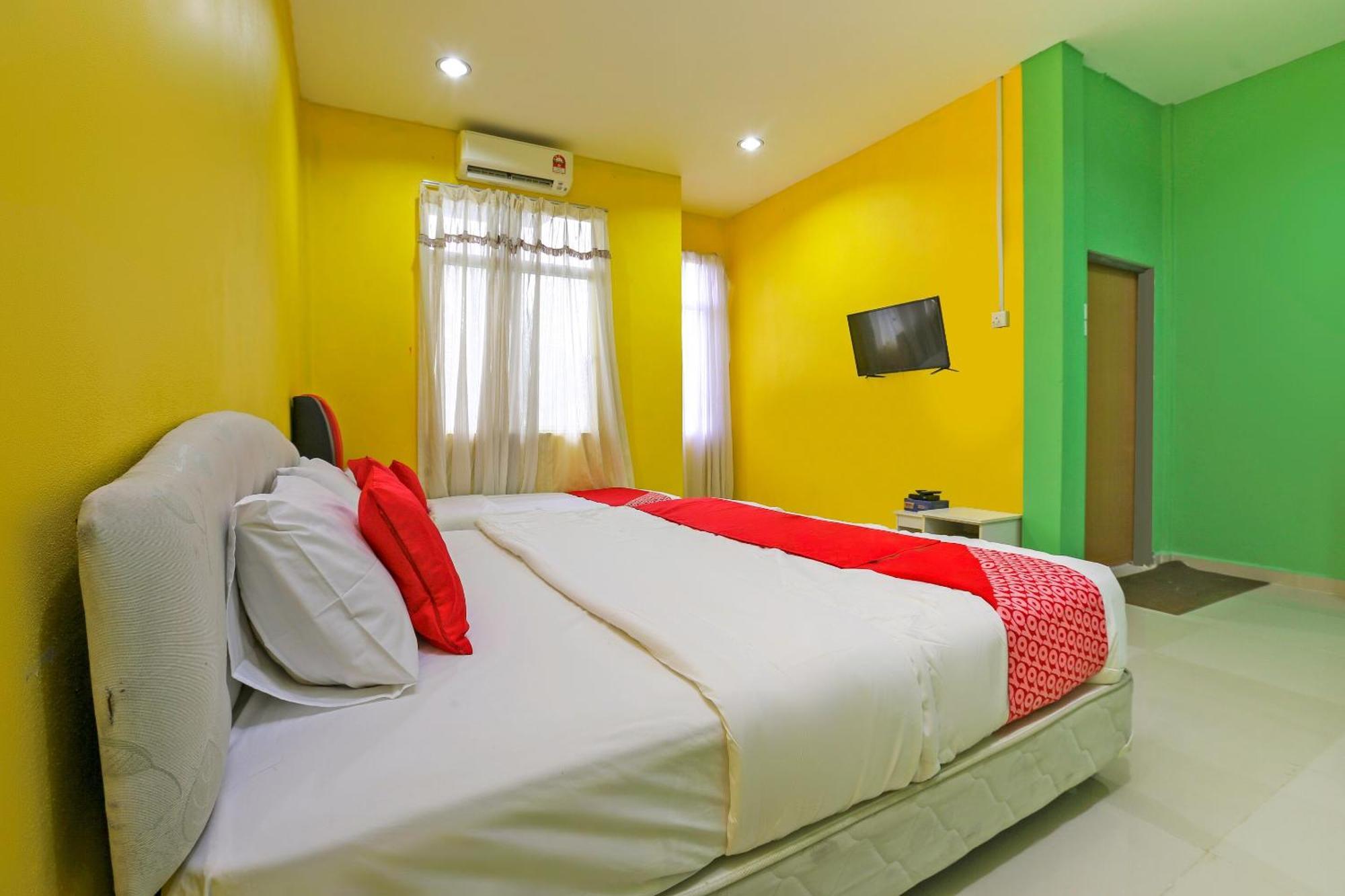 Oyo 89933 Nun Hotel Jeli Bagian luar foto
